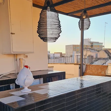 Casa Pumi Nel Centro Storico Di Nardo' Con Terrazza Panoramica 別荘 *